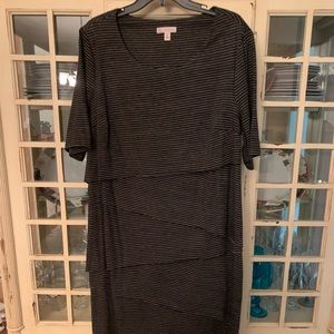 Short sleeve knit material dress
